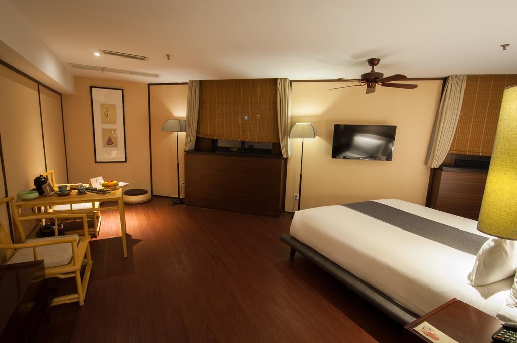 The Hotel Zen Urban Resort Ченду Екстер'єр фото