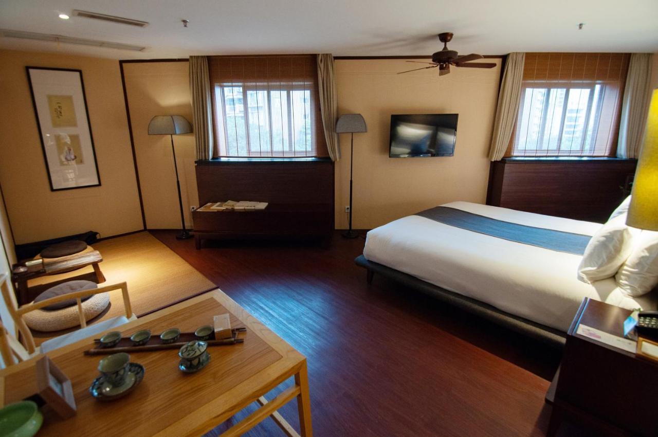 The Hotel Zen Urban Resort Ченду Екстер'єр фото