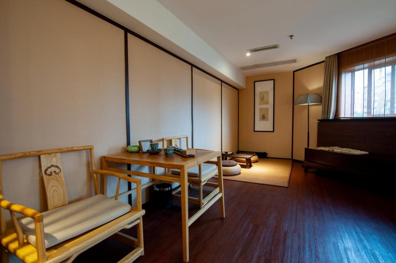 The Hotel Zen Urban Resort Ченду Екстер'єр фото